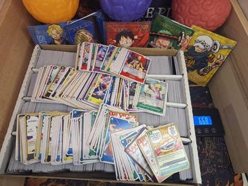 Bandai - 3200 Bulk kaarten - One Piece - Monkey D. Luffy, Hobby en Vrije tijd, Nieuw