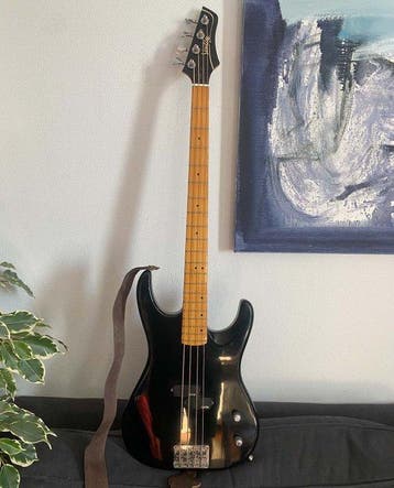 VANTAGE - Precision Basse 4 Cordes Mod 225B MIK - - Guitare, Musique & Instruments