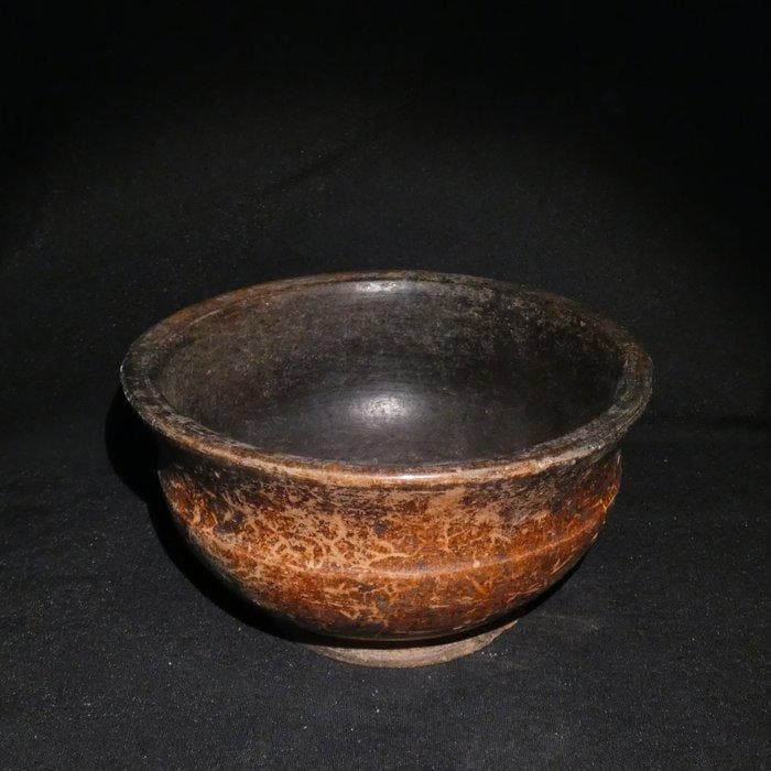 Maya, Mexico Terracotta Kom. Ø 19 cm. Spaanse, Collections, Minéraux & Fossiles