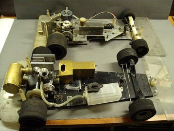 Artigianale 1:8 - Modelauto (2) - Auto da corsa, Nieuw