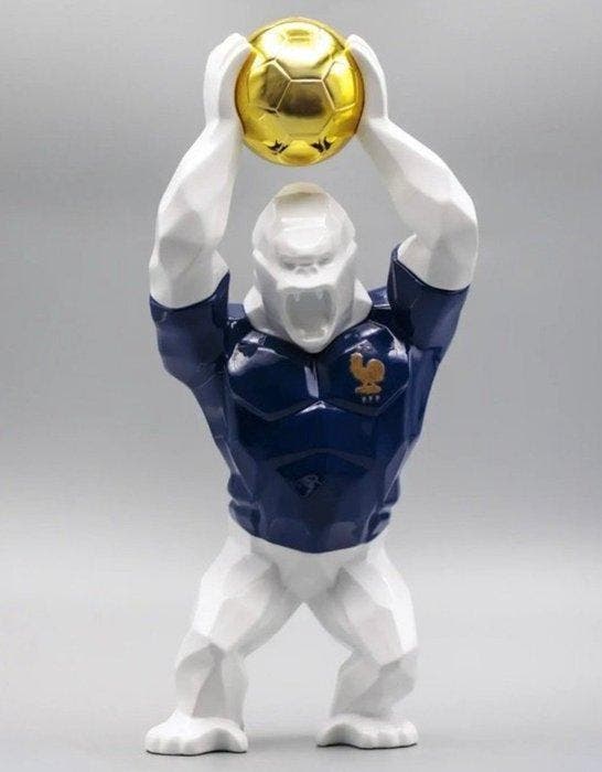 Richard Orlinski (1966) - Sculpture, Kong Football 2026 - 22, Antiquités & Art, Antiquités | Autres Antiquités