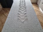 Tafelkleed - 260 cm - 175 cm - handgeborduurde tafellaken