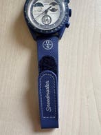Omega x Swatch - Mission to Earthphase Moonshine Gold - Sans, Handtassen en Accessoires, Horloges | Heren, Nieuw