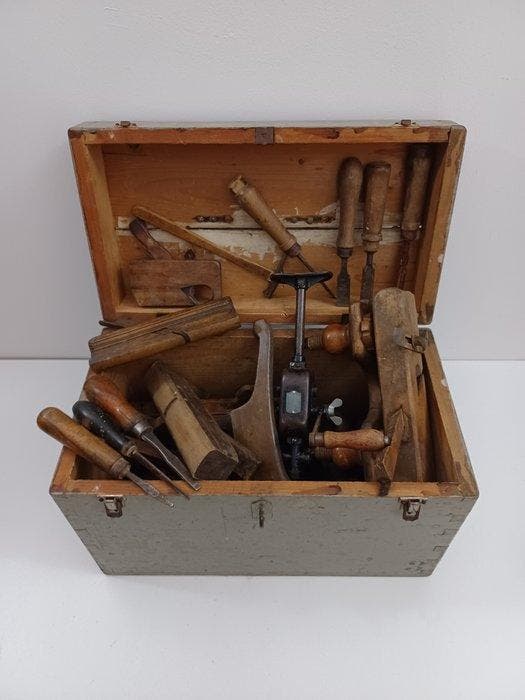 Werkgereedschap (41) - Gereedschapskist, Antiek en Kunst, Antiek | Wandborden en Tegels