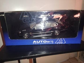 Autoart 1:18 - Model sedan - Toyota Aristo