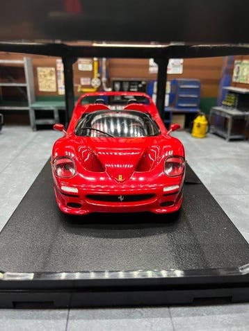KK Scale 1:18 - Modelauto - Ferrari F50 Cabrio (1995)