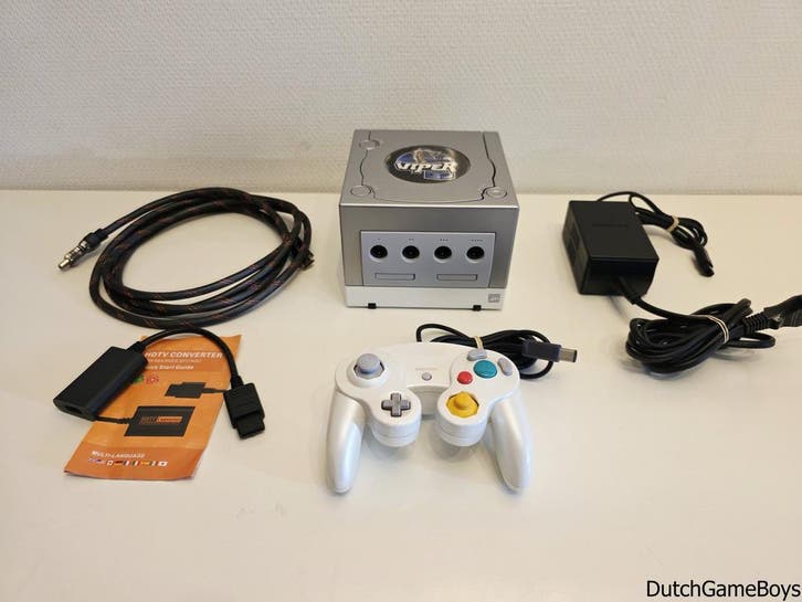 Nintendo Gamecube - Console - Pearl White + Mod + Viper Case, Games en Spelcomputers, Spelcomputers | Nintendo GameCube, Gebruikt