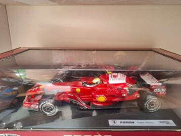 Hot Wheels 1:18 - Modelauto - Ferrari F2008 Felipe Massa, Nieuw