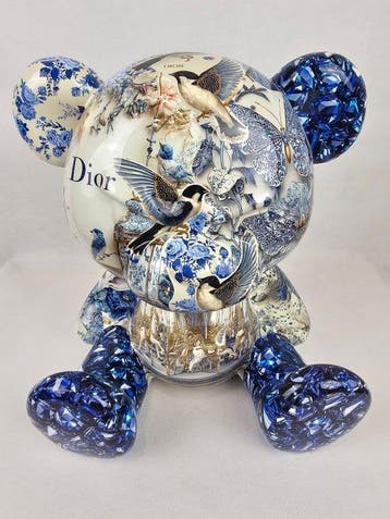 ArtBrut by Ann - Royal Sapphire Carousel