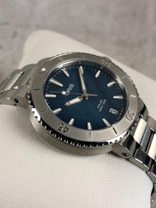 Oris - Aquis Date Automatic - 01 733 7770 4155-07 8 18 05P -, Bijoux, Sacs & Beauté, Montres | Hommes