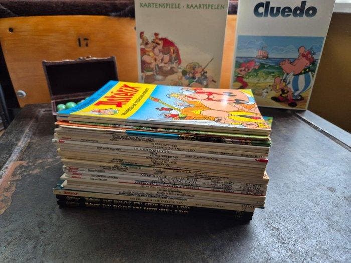 Astérix - opeenvolgende reeks SC + curiosa - 38 Album -, Boeken, Stripverhalen