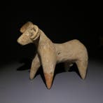 Mésopotamien Terre cuite Figure de taureau. 11 cm de long., Verzamelen
