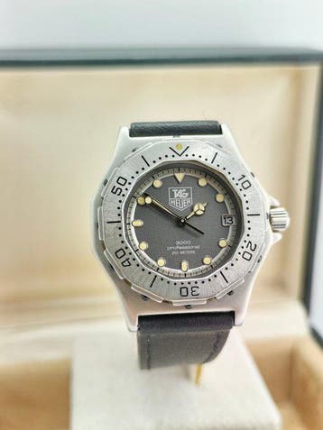 TAG Heuer - 3000 Professional 200 meters - Zonder