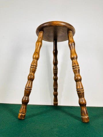 Kruk - Franse Bobbin Stool in brutistische stijl - Hout