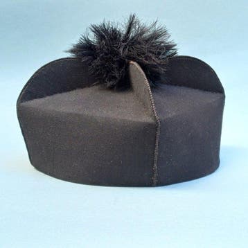Bonnet - Antiek - Katoen, Zijde, Leder, karton - 1920-1950 -