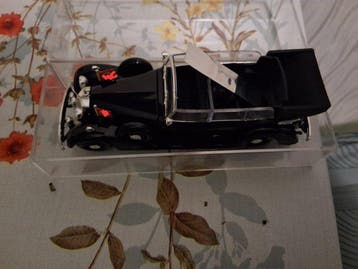 Rio 1:43 - Model vrachtwagen - Mercedes 770 Großer Mercedes