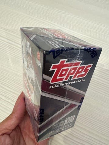 2026 Topps Flagship Football Carte dédicacée, Carte patch,, Nieuw