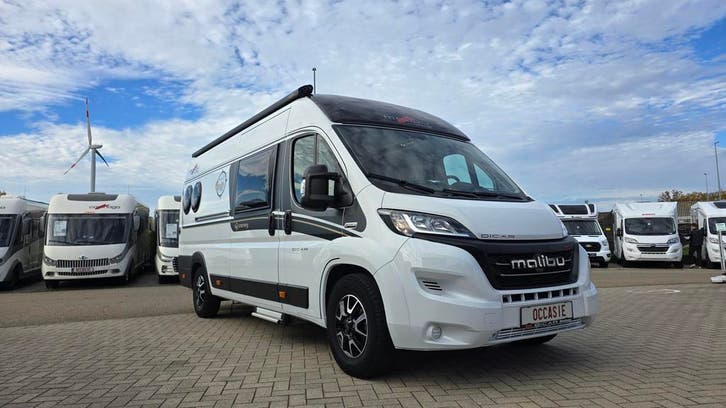 Malibu Van 640 GT met fietsendrager en twinbedden 41889, Caravans en Kamperen, Mobilhomes, Cassettetoilet, Handgeschakeld, L-zit
