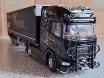 WSI 1:50 - Model vrachtwagen - DAF XG+ - trekker met, Hobby en Vrije tijd, Nieuw