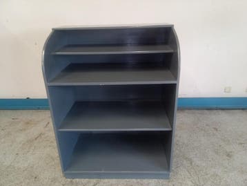 Kast - B93 x D57 x H125 cm