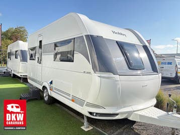 HOBBY De Luxe 460 UFe, Vast bed, Rondzit, Hobby, 6 tot 7 meter