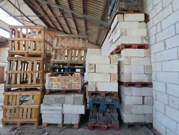 (9x) Palletten ytongblokken en gevelsteen ., Nieuw