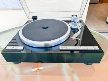 Kenwood - KD-7010 Platenspeler