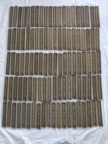 Märklin H0 - 5106 - Voie ferrée pour trains miniatures (100)