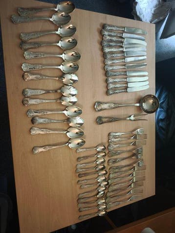 Bestekset voor 12 personen (143) - Verzilverd
