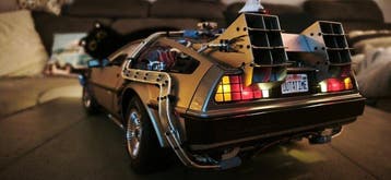 Eaglemoss 1:8 - Voiture miniature - DeLorean DMC-12 Time, Hobby & Loisirs créatifs