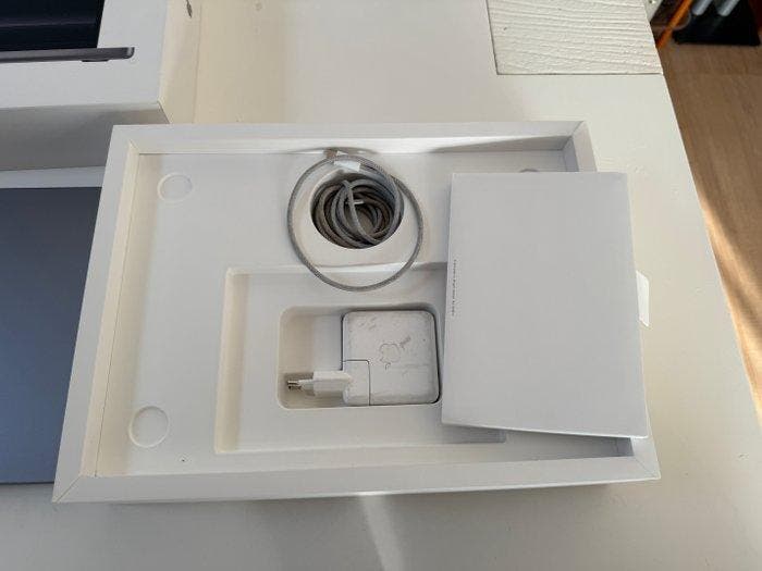 Apple MacBook Pro 14-inch M3 2023 - Laptop (1) - In, Consoles de jeu & Jeux vidéo, Consoles de jeu | Accessoires Autre