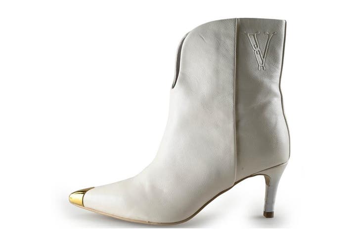 Josh V Enkellaarzen in maat 38 Wit, Kleding | Dames, Schoenen, Wit, Zo goed als nieuw, Lage of Enkellaarzen, Verzenden