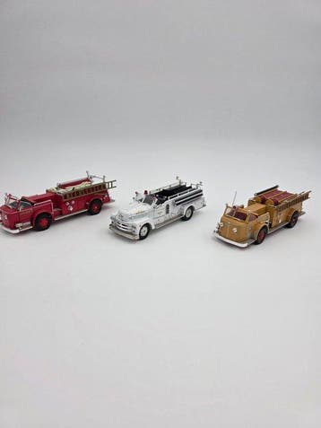Corgi 1:50 - Model vrachtwagen (3) - American LaFrance 700, Nieuw