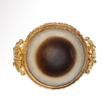 Oud-Romeins Goud, agaat Ring met Beschermend Oog Cameo