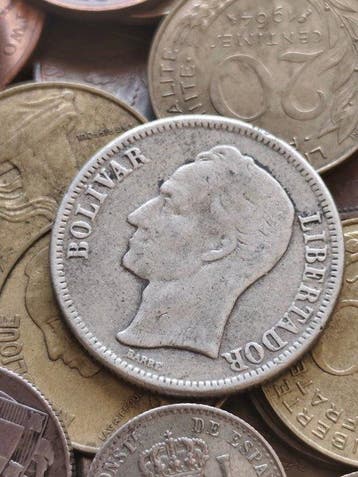 Wereld. Lote amplio de +200 monedas antiguas