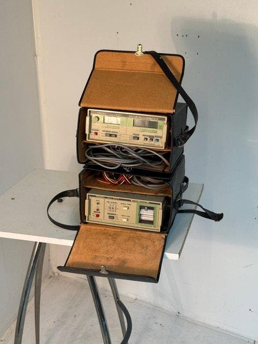 Hioki - high power clamp on tester (3162) + corresponding, Games en Spelcomputers, Spelcomputers | Overige Accessoires
