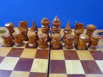 jeu déchecs Russe 1950-echiquier coffret en marqueterie