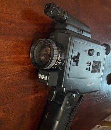 Eumig Sound 23 XL Super 8 Cine Camera - Eumig Vario-Viennon