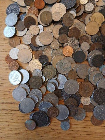 wereld 9,5 kg. 1875 tot euro tijdperk (Zonder minimumprijs), Postzegels en Munten