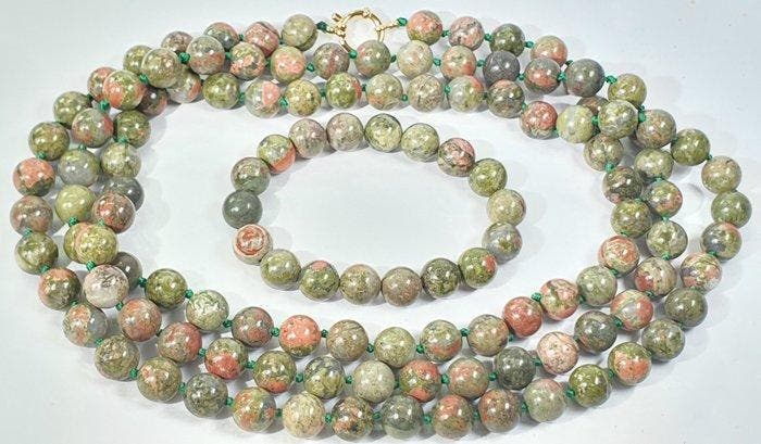 Unakita Natural - Harmonieert het lichaam, de geest en de, Verzamelen, Mineralen en Fossielen