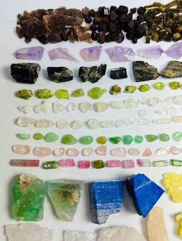 Spannende kwaliteitsmix edelstenen Kristalen- 220 g - (17)