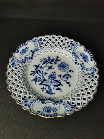 Écussons Meissen raro - Cipolla blu - piatto dorato con, Antiek en Kunst