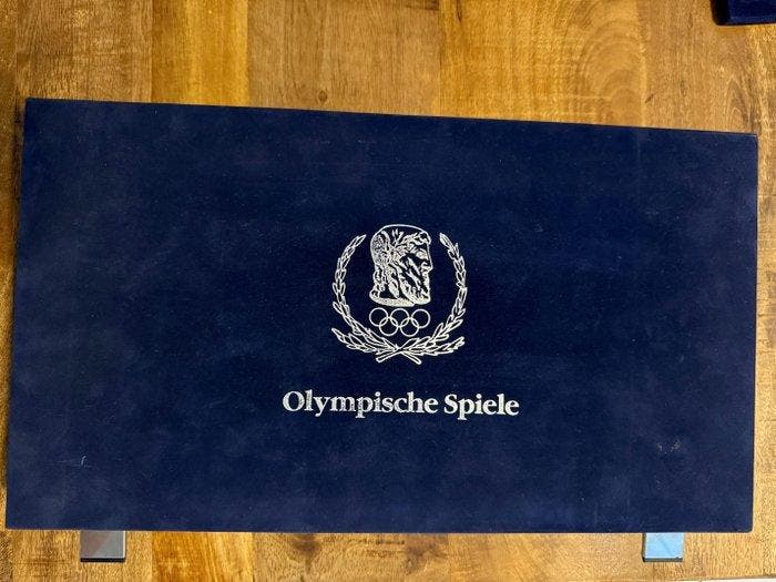 Wereld. Olympische Spiele 1992 – 19 Silber-Gedenkmünzen in, Postzegels en Munten, Munten | Europa | Niet-Euromunten