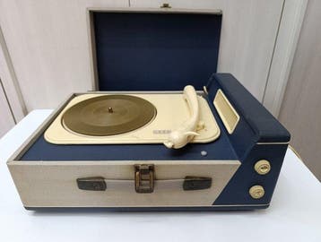 LESA - Zodyna RTV-1 / ZD-1 Portable Tube-Amplified Suitcase