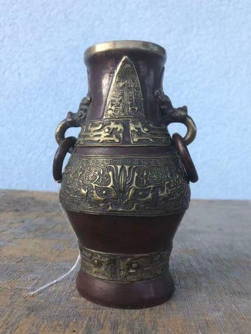 Vase - Bronze - Chine (Sans prix de réserve)