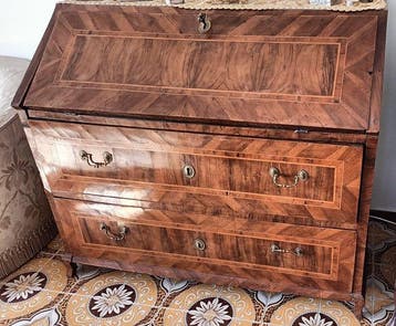 Commode - Walnoot - Burò in de schijnwerpers, Antiek en Kunst