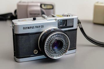 Olympus Trip 35 / Mju Zoom 140 / Superzoom 140S / C-720