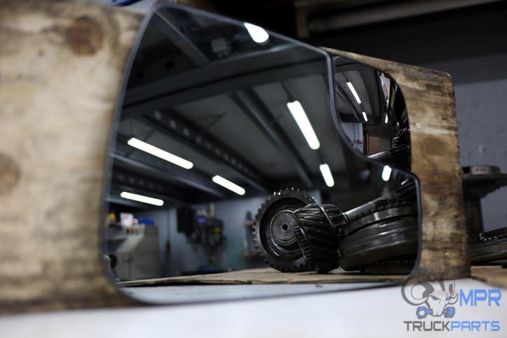 Mirror glass right 1500 19+, Autos : Pièces & Accessoires, Carrosserie & Tôlerie, Enlèvement ou Envoi