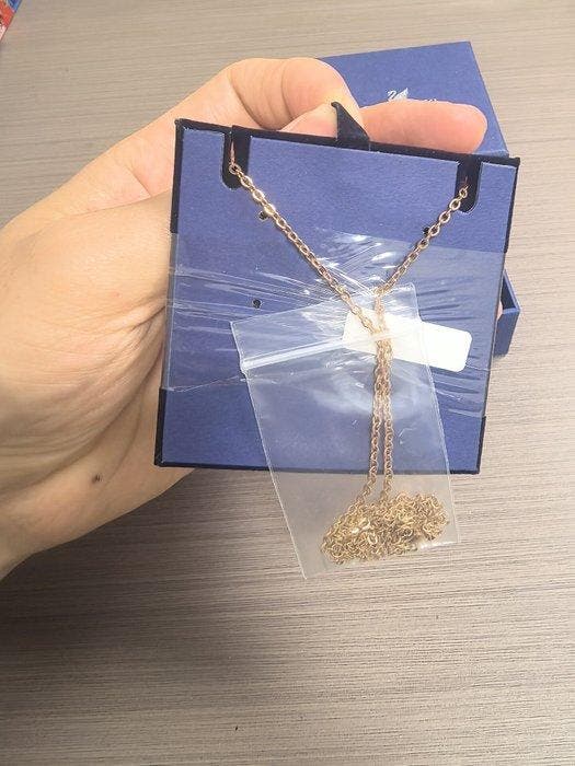 Swarovski - Figurine - Swarovski rose pendant necklace -, Antiquités & Art, Curiosités & Brocante