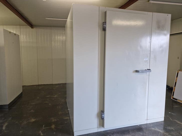 Koelcel 190 x 156 x 226 cm, Zakelijke goederen, Horeca | Keukenapparatuur, Gebruikt, Koelen en Vriezen
